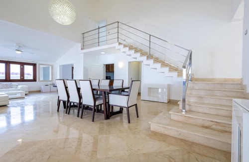 Bavaro Villa | Beachfront 8BR Villa with Pool & Maid