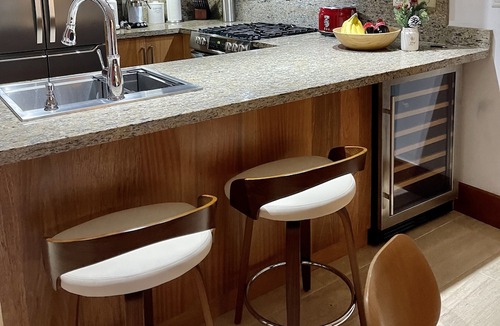 Villa Hermosa Apartment | COZY, CLEAN AND BEAUTIFULL APARTMENT.