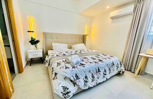 La Julia Apartment | Luxury - 1BR - Ocean & City View - Downtown - SDQ - Shared Jacuzzi