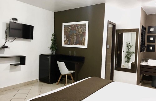 Ciudad Nueva Hotel | Ocean Breeze
