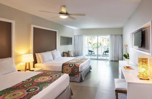 Villas Del Mar Resort | Emotions by Hodelpa - Juan Dolio