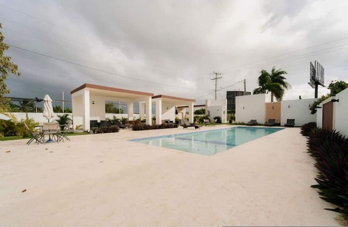 El Macao House | Family Villa w Pool BBQ 5 Min From Macao Beach