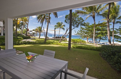 El Batey Apartment | Infiniti Blu Luxury Ocean Front Condos
