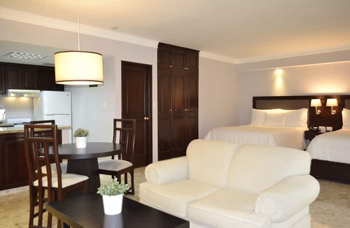 Downtown Santo Domingo Apartment | Plaza Florida Suites