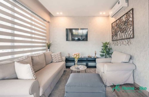 Downtown Santo Domingo Apartment | Santo Domingo Apartment with Pool, Gym & Free Parking