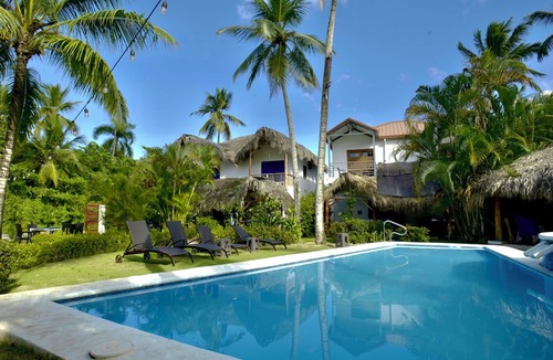 Las Terrenas Villa | LasTerrenasPlayaBonita+NearBeach+Maid+Cozy+WiFi+A/C+6Beds/12Pax+3BR/KichEquiped