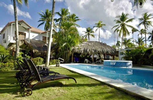 Las Terrenas Villa | LasTerrenasPlayaBonita+NearBeach+Maid+Cozy+WiFi+A/C+6Beds/12Pax+3BR/KichEquiped