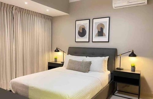 Bella Vista Apartment | 1 BR Luxury and Modern Apartment/rooftop & Gym 6FL