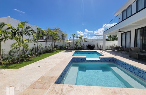 Playa Chiquita Villa | 2JA Management Group - SOV Properties