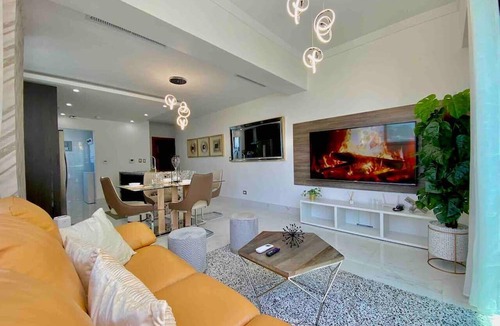 Downtown Santo Domingo Condo | Luxury Upscale, City Center Condo, Full AC, Fast Wi-Fi, Pool, King Bed, Near All