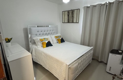 Punal Apartment | ESPINAL APARTMENT , 10 minutes away from airport of Santiago