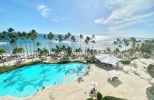 Villas Del Mar Apartment | 703 Marbella 2 bedrooms Beachfront Beautiful Apartment