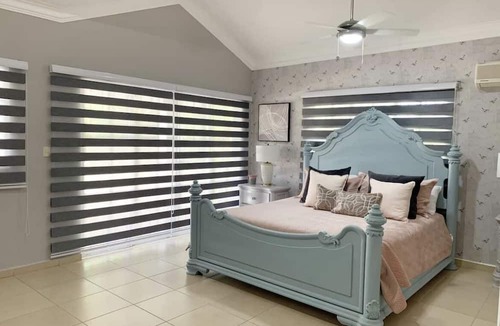 Juan Dolio Villa | PARADISE VILLA CHEF+FOOD GOLF POOL BBQ KING BEDS