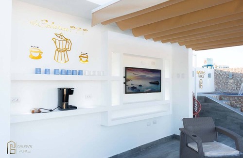 12 de Haina Apartment | Exclusive 3 Bdrm apartment with private terraza/jacuzzi, BBQ, WIFI