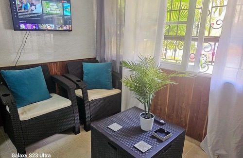 Altos de Arroyo Hondo Apartment | Apt in Santo Domingo, 3 bed, 2 free parks, WIFI/Close to the American embassy.