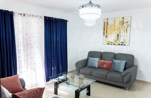 Santiago de los Caballeros Condo | Cozy three bedroom condo, perfect for family's, couples, or friends! Cerró alto