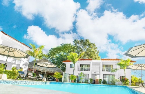 La Esplanada Hotel | 9 BR, Sleeps 14, Sosua Private Mini Resort, Walking distance from beach +Bonus