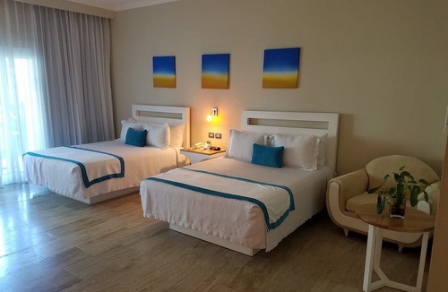 Cofresi Condo | Deluxe Beach Suite w/GOLD Bracelets or BLACK Bracelet Upgrade