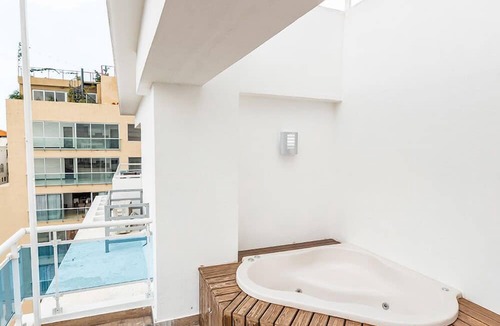 Lope De Vega Apartment | Luxury Penthouse Plus and Jacuzzi