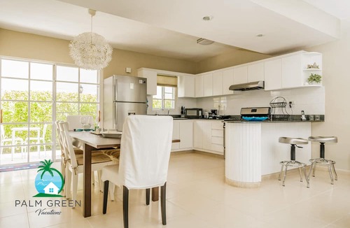 Playa Bibijagua Villa | Your Luxury Vacation Villa walk distance to the beach with 15%off weekly