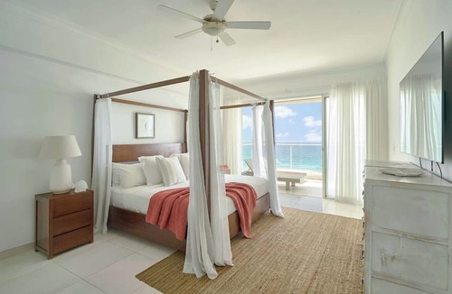 Villas Del Mar Apartment | ®{3BR~Hemingway~Retreat}@JuanDolio+Pool