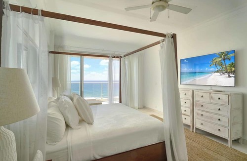 Villas Del Mar Apartment | ®{3BR~Hemingway~Retreat}@JuanDolio+Pool