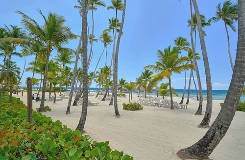 Villas Del Mar Apartment | ®{3BR~Hemingway~Retreat}@JuanDolio+Pool