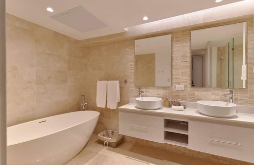 Cap Cana Marina Apartment | ®The{Beach~Spot} @CapcanaParadise +Pool+Beachfront
