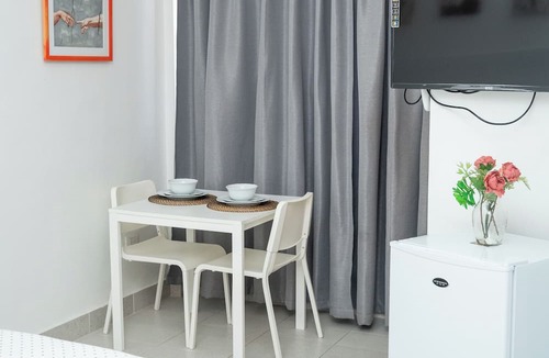 Ensanche Miramar Apartment | Doña María Apartment #2 second level. A few minutes from the beach and restaurants