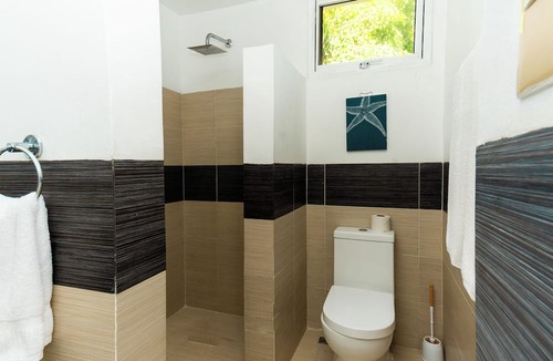Samana Apartment | 2BR condo - PRIVATE BEACH/Ocean view - TV, Wifi, Gym, Pool