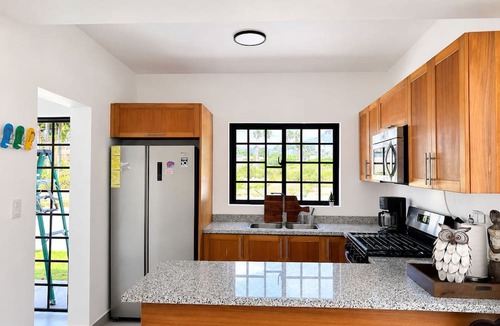 Costambar House | Beautiful 3-bedroom Villa. Only 7 minute drive from Playa Dorada Beach