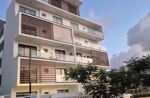 Punta Cana Apartment | SuiteCaribe is a modern apartment designed with comfort and style in mind.