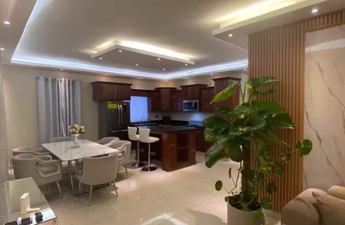 Bani House | Modern Luxury Home with Private Pool-Central Baní
