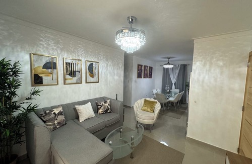 Santo Domingo Oeste Apartment | Apartamento nuevo con WI-FI + TV 4K 65" + gimnasio + parqueo Santo Domingo Oeste