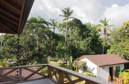 Sanchez Apartment | Premium Room in Villa with Garden and Pool