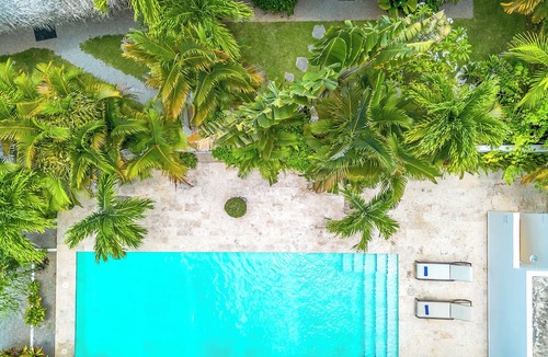 La Iglesia Villa | Holiday Private house/Pool/200M beach-restaurants/Free-Wifi