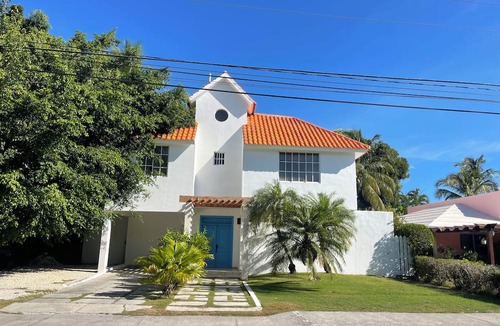 Punta Cana Village Villa | Villa in Punta Cana Village close to beach and airport