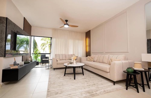 Santiago Province Apartment | Dream Stay - Pool & Gym - 10min Airport & Homs