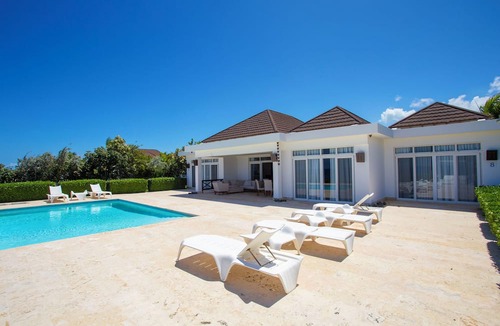 Playa Chiquita Villa | Santa Fe Club