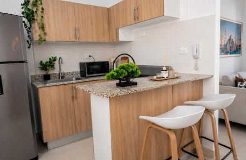 Higuero Apartment | Comfortable 3BR for Families WiFi - AC and Terrace