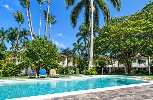 La Iglesia Apartment | KERY-OASIS 2bdr with pool close to the Beach