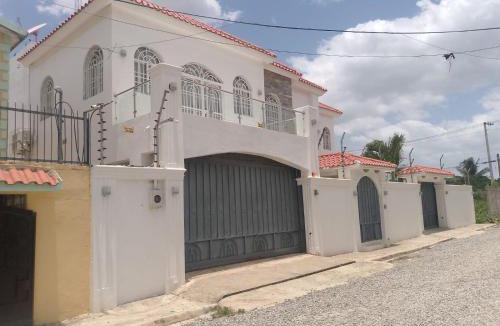 Santo Domingo Norte Villa | Villa Coronel