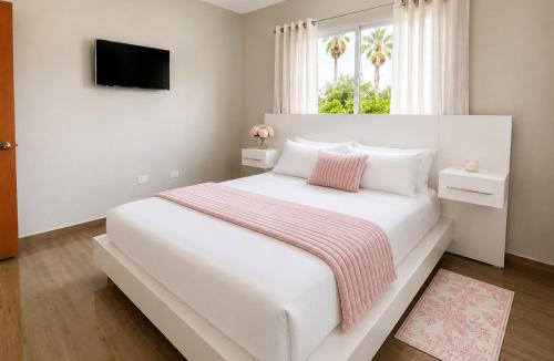 Cayetano Germosen Apartment | Suites-Alexa by HERGOZ
