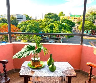 San Anton House | Hostal Santa Barbara