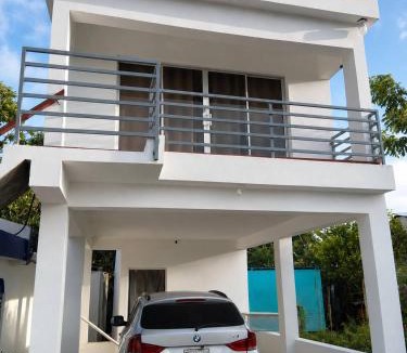 El Factor Apartment | Studio apartment with available parking