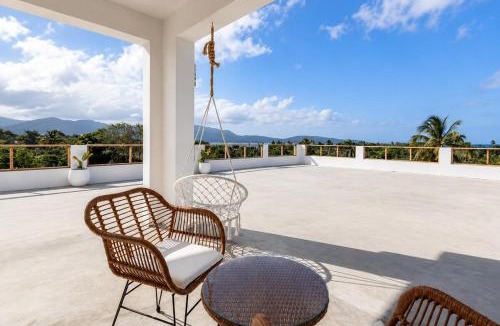 Las Galeras Villa | Casa flor - 16 pax, vista al mar, 2 min de la playa