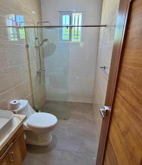 Licey al Medio House | Casa Familiar en Residencia Privada