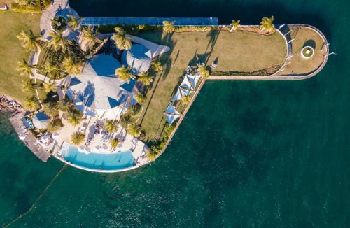 Puerto Bahia Villa | Cozy 3-bedroom villa with private pool in Samana