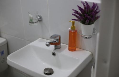 Higuero Apartment | Departamento 3 habitaciones cercano al aeropuerto