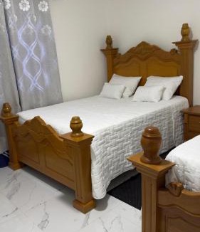 Constanza Villa | VillaAinhoa